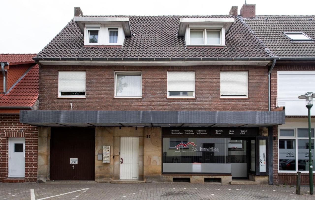 Workers Home- Central - 8 Single Box Spring Beds - Near Enschede Gronau  Buitenkant foto
